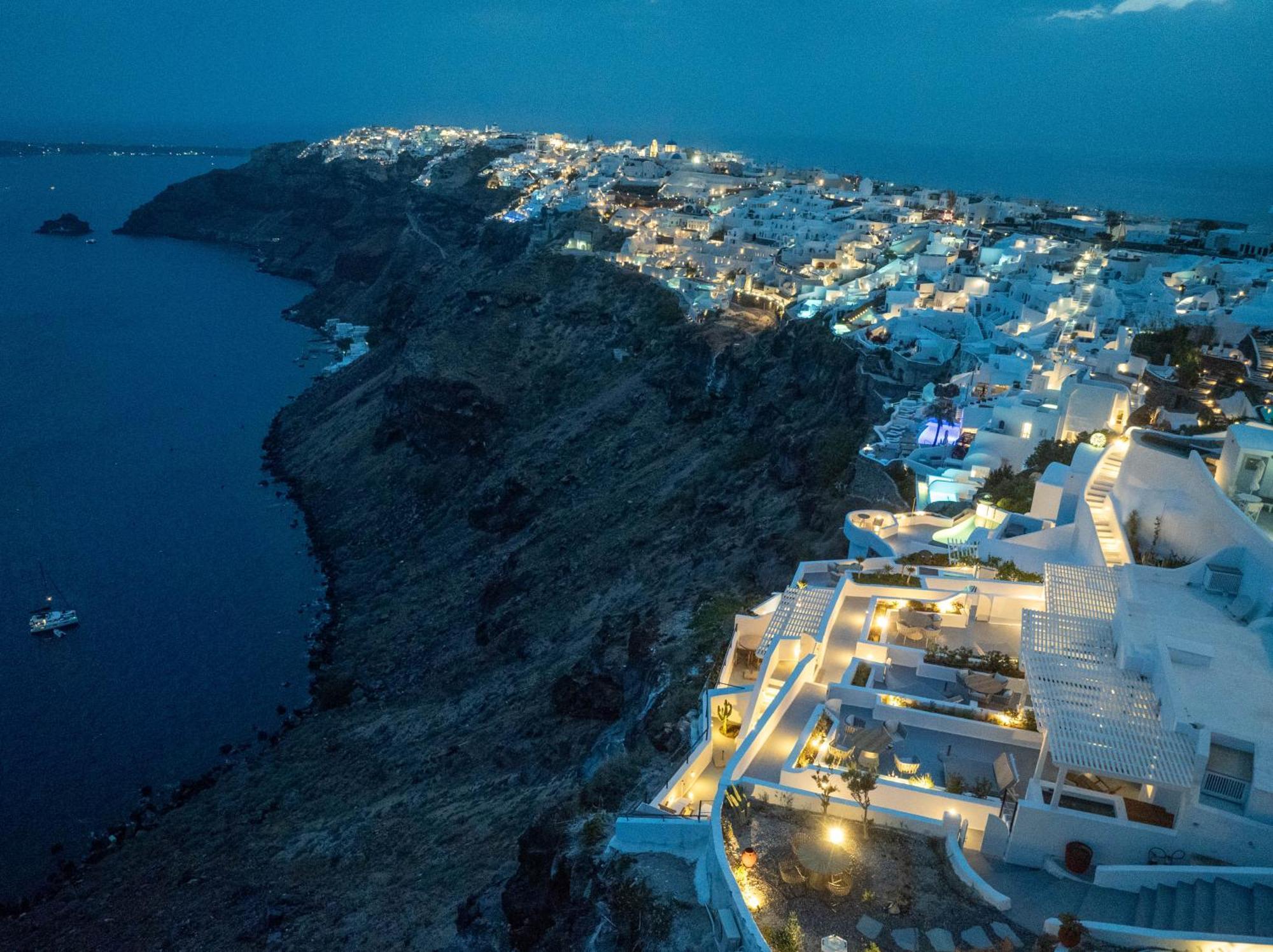 Hotel Ikies Santorini Oia  Esterno foto