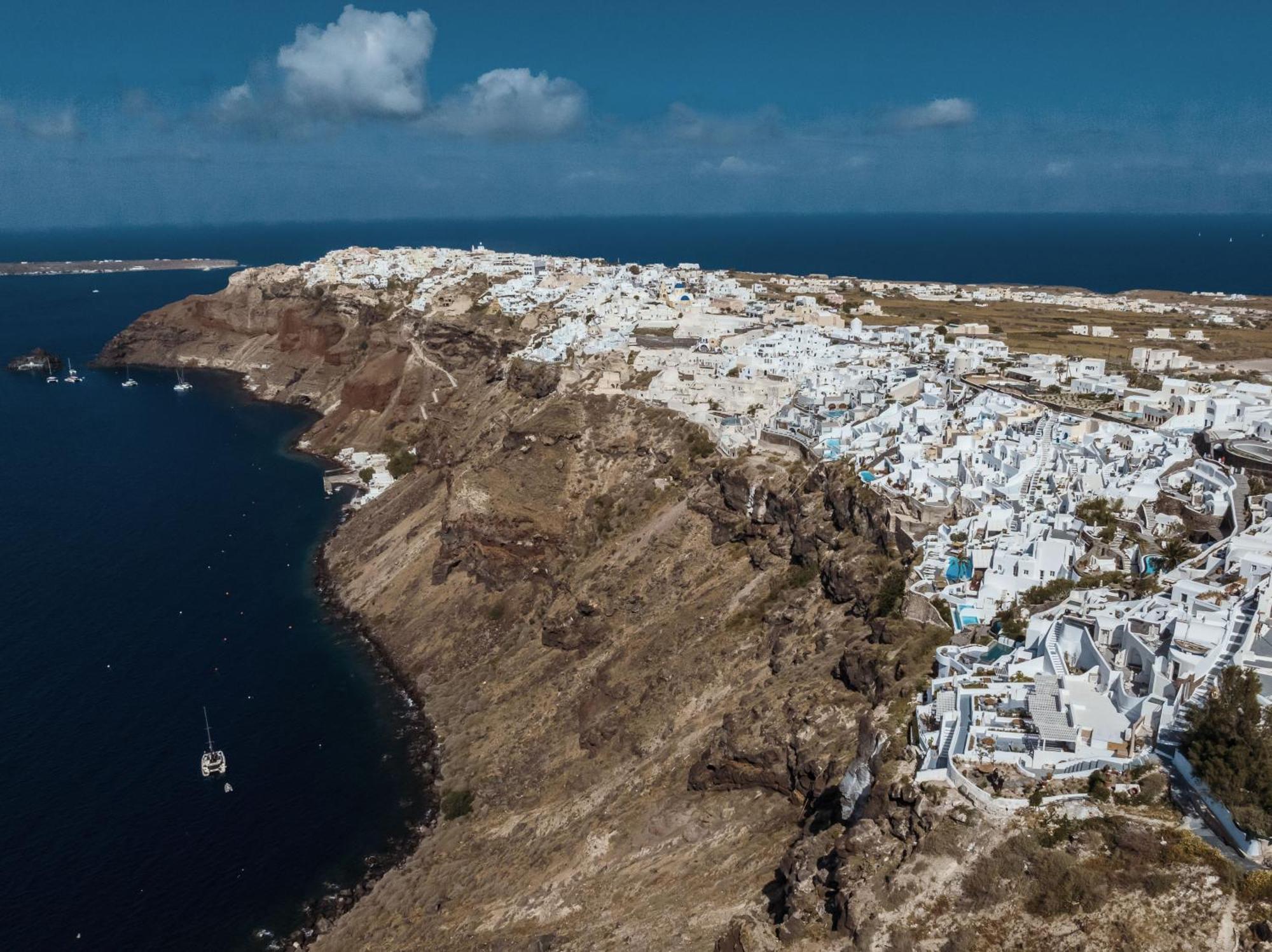 Hotel Ikies Santorini Oia  Esterno foto